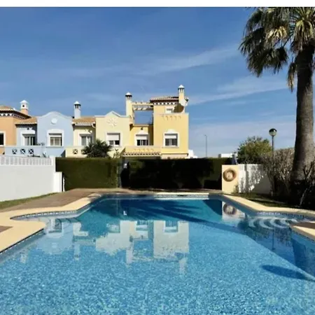 Beautiful Adosado Con Piscina Comunitaria Chalet Dénia